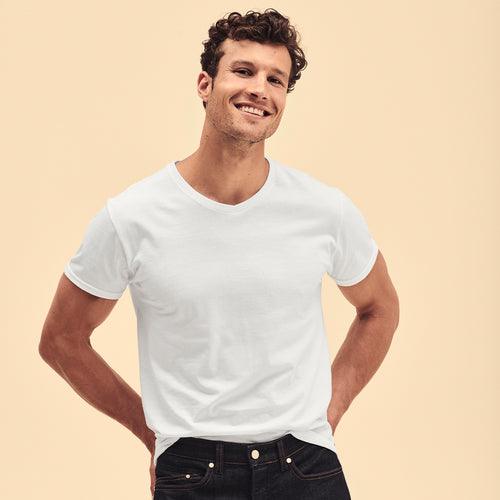 Weißes T-Shirt für Erwachsene Iconic V-Neck von Fruit Of The Loom Personalisiert
