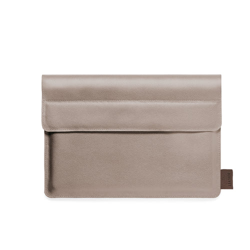 Hochwertige, langlebige Laptoptasche aus recyceltem Leder - Kroll Personalisiert