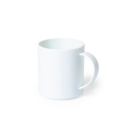 Tasse aus unserer Naturlinie, hergestellt aus 100% kompostierbarem PLA - Pioka Personalisiert